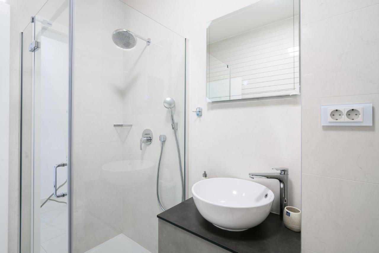 Palm Springs Apartment Trogir Luaran gambar