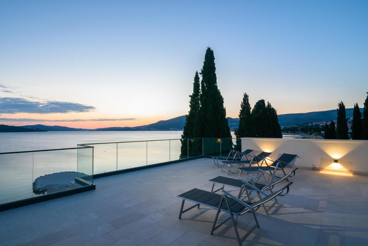 Palm Springs Apartment Trogir Luaran gambar